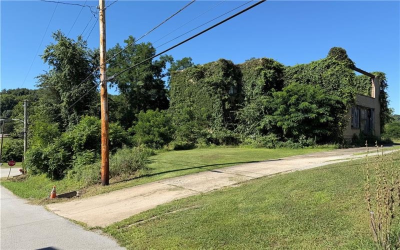 2005 Laurel Hill Rd, West Leisenring, 15489, ,Commercial-industrial-business,For Sale,Laurel Hill Rd,1768894