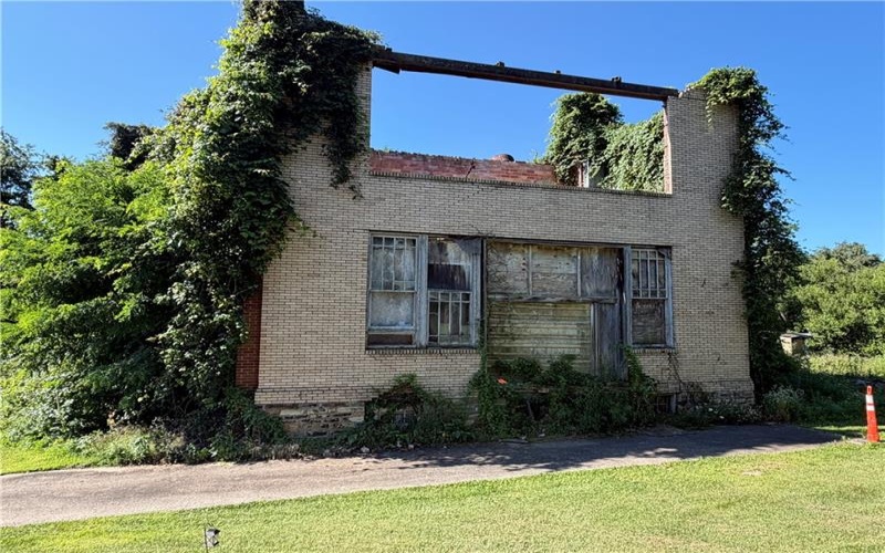 2005 Laurel Hill Rd, West Leisenring, 15489, ,Commercial-industrial-business,For Sale,Laurel Hill Rd,1768894