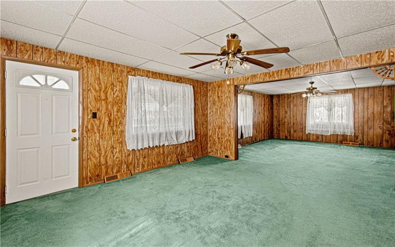 127 Poplar Street, Ellsworth, 15331, 4 Bedrooms Bedrooms, 7 Rooms Rooms,1 BathroomBathrooms,Residential,For Sale,Poplar Street,1768895