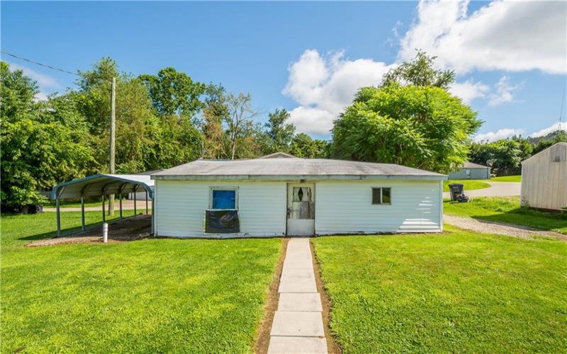 127 Poplar Street, Ellsworth, 15331, 4 Bedrooms Bedrooms, 7 Rooms Rooms,1 BathroomBathrooms,Residential,For Sale,Poplar Street,1768895
