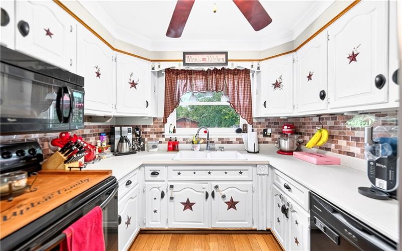 108 Gardner Ave, Lemont Furnace, 15456, 4 Bedrooms Bedrooms, 9 Rooms Rooms,2.1 BathroomsBathrooms,Residential,For Sale,Gardner Ave,1768992