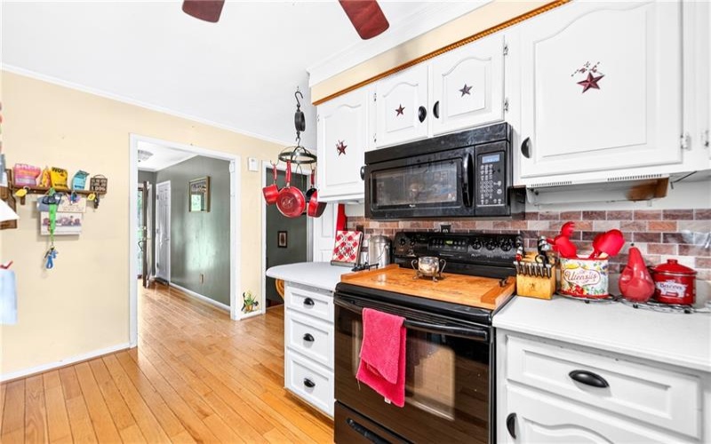 108 Gardner Ave, Lemont Furnace, 15456, 4 Bedrooms Bedrooms, 9 Rooms Rooms,2.1 BathroomsBathrooms,Residential,For Sale,Gardner Ave,1768992
