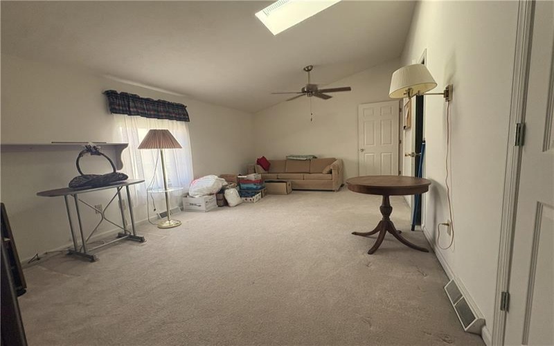 2750 Iowa Dr, Lower Burrell, 15068, 3 Bedroom Bedrooms, 7 Room Rooms,2.1 BathroomBathrooms,Residential,For Sale,Iowa Dr,1769053