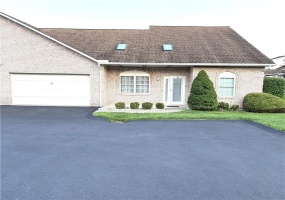 2750 Iowa Dr, Lower Burrell, 15068, 3 Bedroom Bedrooms, 7 Room Rooms,2.1 BathroomBathrooms,Residential,For Sale,Iowa Dr,1769053 2750 Iowa Dr, Lower Burrell, 15068, 3 Bedroom Bedrooms, 7 Room Rooms,2.1 BathroomBathrooms,Residential,For Sale,Iowa Dr,1769053
