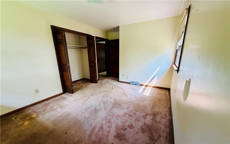 225 End Rd, Brownsville, 15417, 5 Bedrooms Bedrooms, ,1.2 BathroomsBathrooms,Residential,For Sale,End Rd,1769089