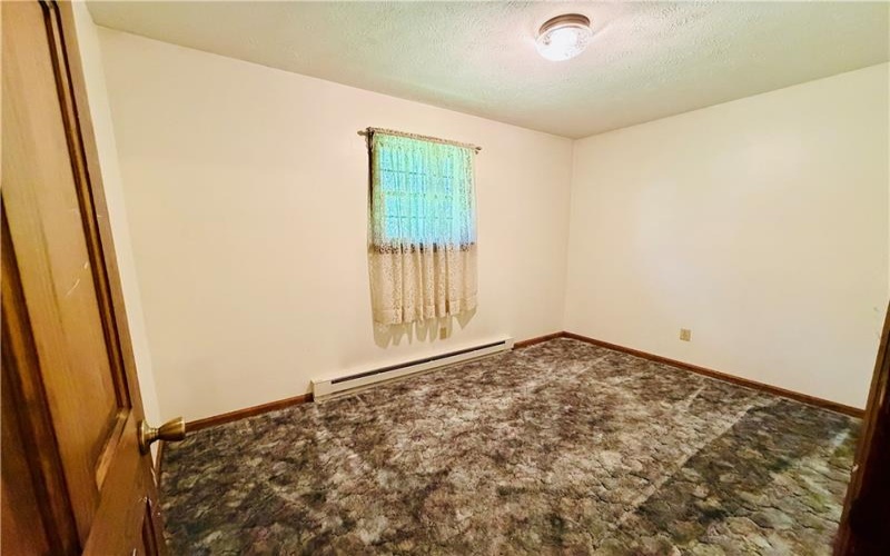 225 End Rd, Brownsville, 15417, 5 Bedrooms Bedrooms, ,1.2 BathroomsBathrooms,Residential,For Sale,End Rd,1769089