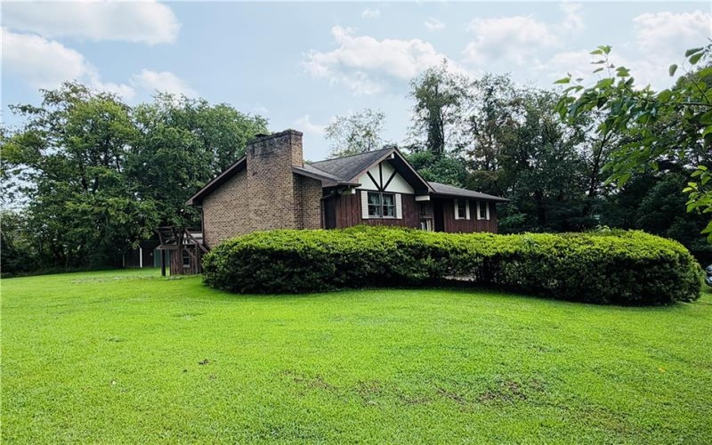225 End Rd, Brownsville, 15417, 5 Bedrooms Bedrooms, ,1.2 BathroomsBathrooms,Residential,For Sale,End Rd,1769089