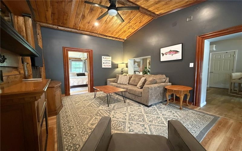 113 Goldenrod Lane, Ligonier, 15658, 2 Bedroom Bedrooms, 7 Room Rooms,2 BathroomBathrooms,Residential,For Sale,Goldenrod Lane,1769114