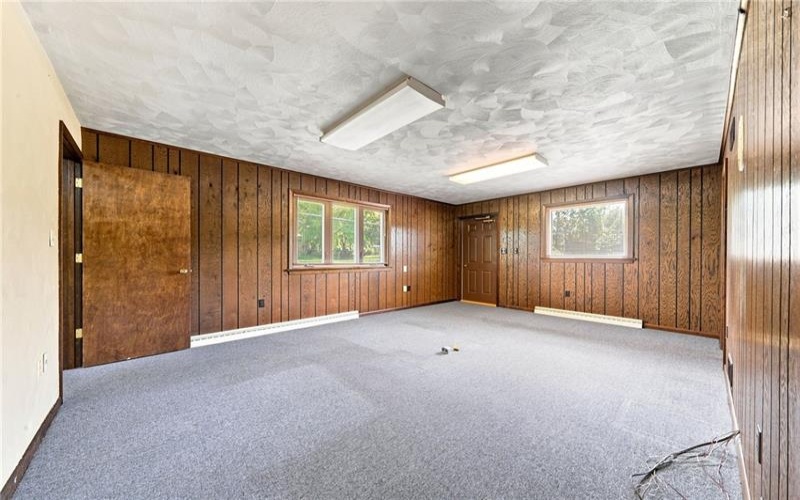 376 Main Street, Mount Pleasant, 15666, ,Commercial-industrial-business,For Sale,Main Street,1769177
