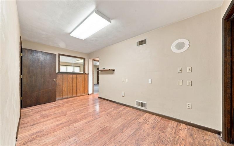 376 Main Street, Mount Pleasant, 15666, ,Commercial-industrial-business,For Sale,Main Street,1769177