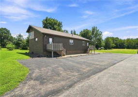 376 Main Street, Mount Pleasant, 15666, ,Commercial-industrial-business,For Sale,Main Street,1769177