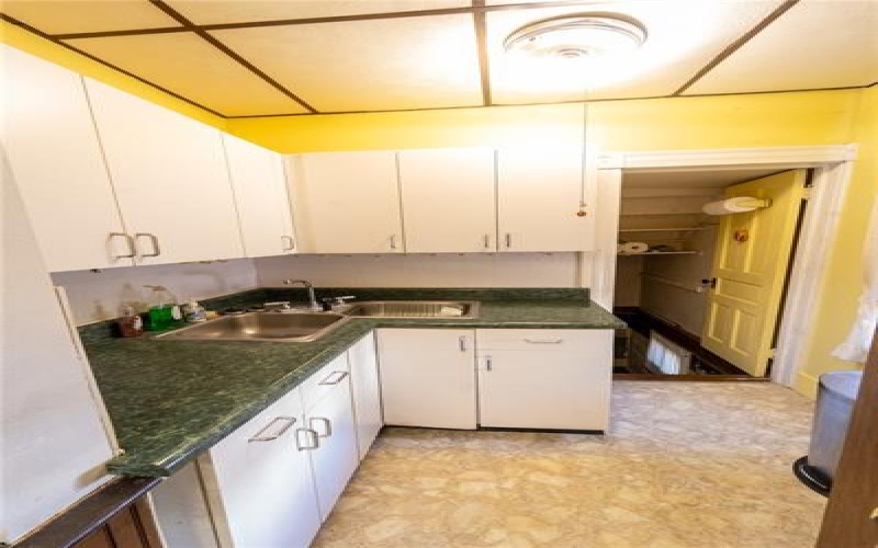 201 Arthur Avenue, ScottdALE, 15683, 3 Bedrooms Bedrooms, 7 Rooms Rooms,1 BathroomBathrooms,Residential,For Sale,Arthur Avenue,1769195