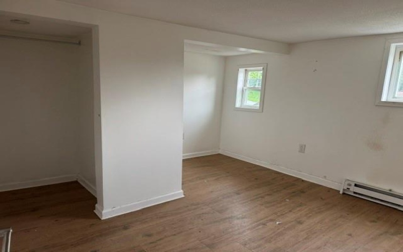 1227 Davis Ave, Washington, 15301, 2 Bedrooms Bedrooms, 4 Rooms Rooms,1 BathroomBathrooms,Residential,For Sale,Davis Ave,1769206