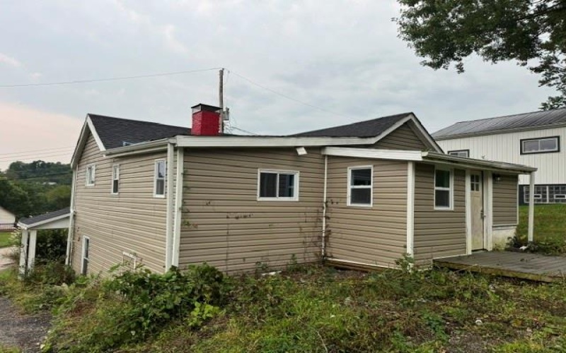1227 Davis Ave, Washington, 15301, 2 Bedrooms Bedrooms, 4 Rooms Rooms,1 BathroomBathrooms,Residential,For Sale,Davis Ave,1769206