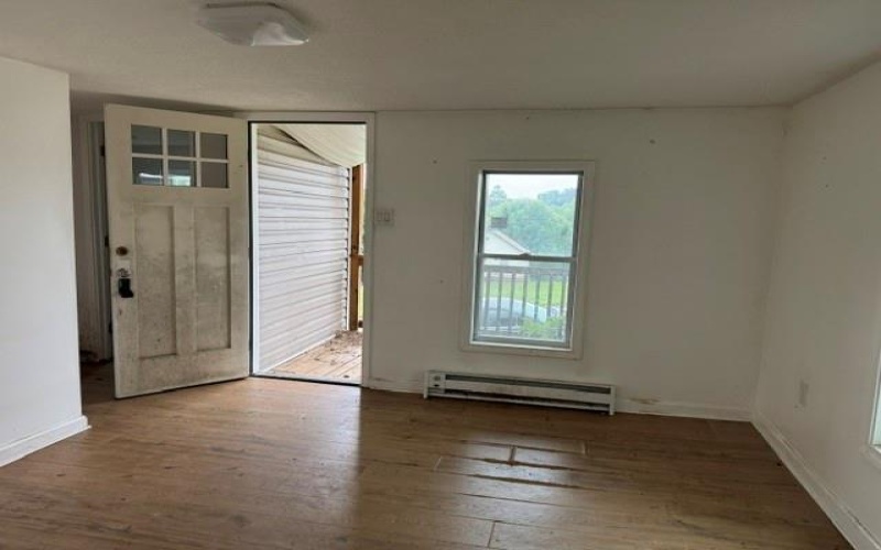 1227 Davis Ave, Washington, 15301, 2 Bedrooms Bedrooms, 4 Rooms Rooms,1 BathroomBathrooms,Residential,For Sale,Davis Ave,1769206