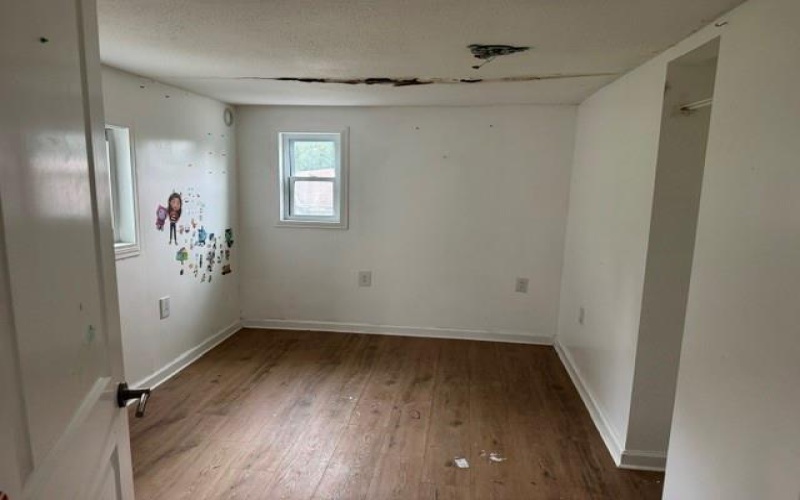 1227 Davis Ave, Washington, 15301, 2 Bedrooms Bedrooms, 4 Rooms Rooms,1 BathroomBathrooms,Residential,For Sale,Davis Ave,1769206