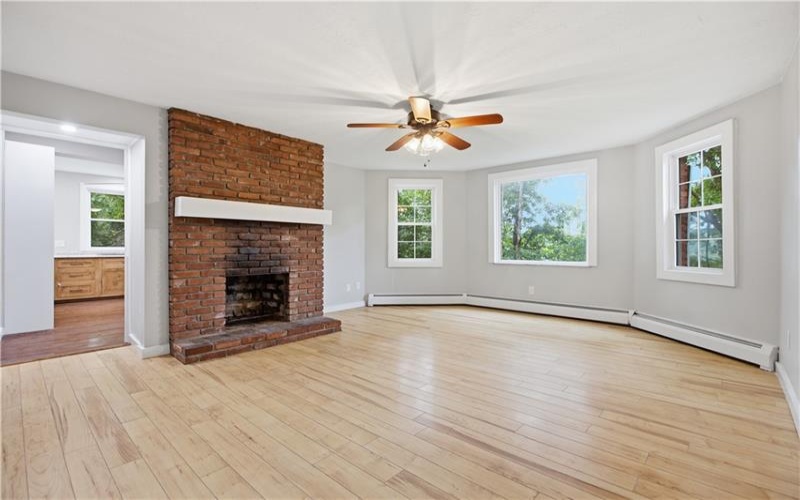 22 4th St, Allenport, 15412, 4 Bedrooms Bedrooms, 10 Rooms Rooms,2.1 BathroomsBathrooms,Residential,For Sale,4th St,1769213