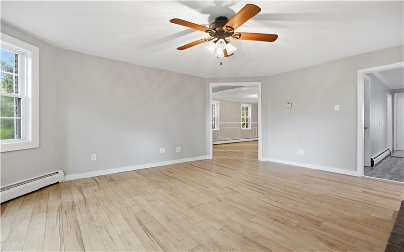 22 4th St, Allenport, 15412, 4 Bedrooms Bedrooms, 10 Rooms Rooms,2.1 BathroomsBathrooms,Residential,For Sale,4th St,1769213