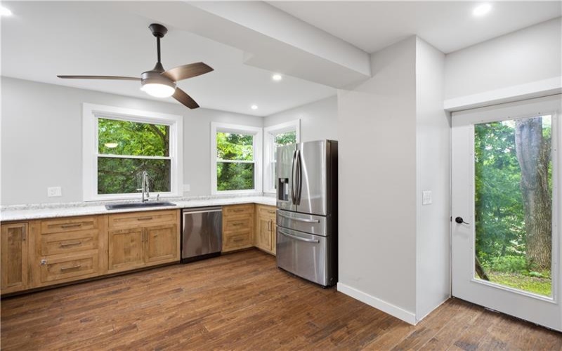 22 4th St, Allenport, 15412, 4 Bedrooms Bedrooms, 10 Rooms Rooms,2.1 BathroomsBathrooms,Residential,For Sale,4th St,1769213