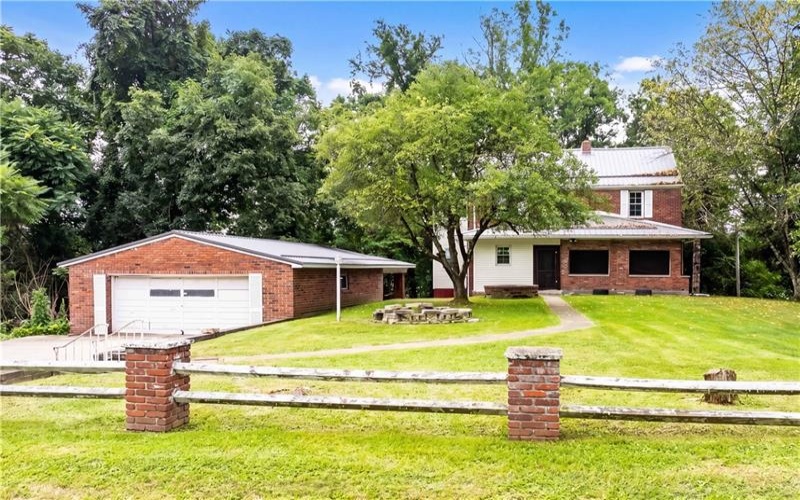 22 4th St, Allenport, 15412, 4 Bedrooms Bedrooms, 10 Rooms Rooms,2.1 BathroomsBathrooms,Residential,For Sale,4th St,1769213