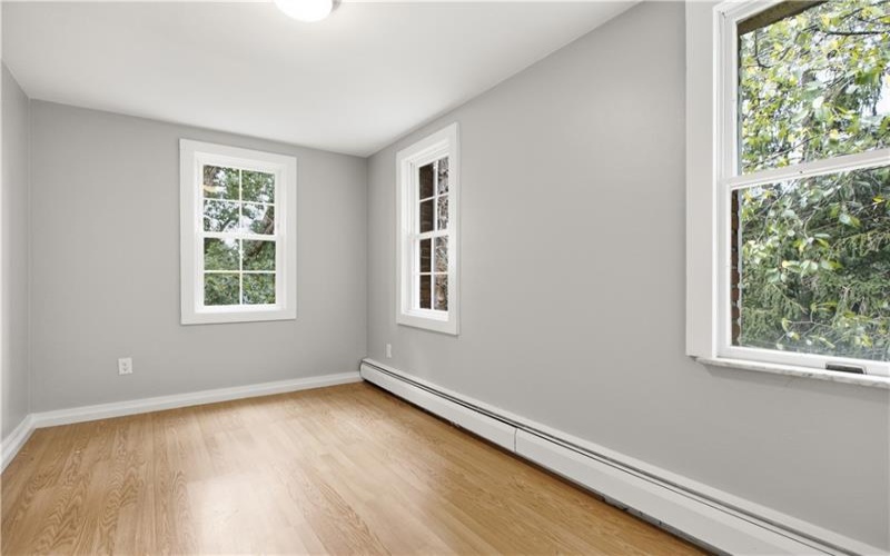 22 4th St, Allenport, 15412, 4 Bedrooms Bedrooms, 10 Rooms Rooms,2.1 BathroomsBathrooms,Residential,For Sale,4th St,1769213
