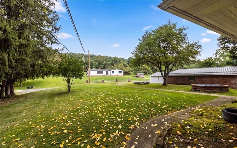 22 4th St, Allenport, 15412, 4 Bedrooms Bedrooms, 10 Rooms Rooms,2.1 BathroomsBathrooms,Residential,For Sale,4th St,1769213