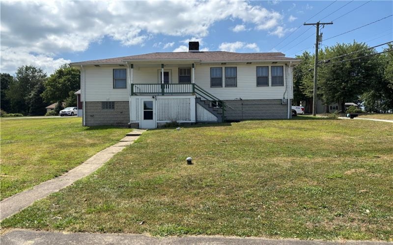 264 Hopwood Fairchance Rd, Uniontown, 15401, 3 Bedrooms Bedrooms, 6 Rooms Rooms,2 BathroomsBathrooms,Residential,For Sale,Hopwood Fairchance Rd,1769286