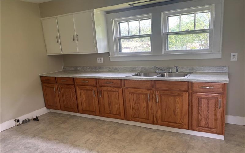 264 Hopwood Fairchance Rd, Uniontown, 15401, 3 Bedrooms Bedrooms, 6 Rooms Rooms,2 BathroomsBathrooms,Residential,For Sale,Hopwood Fairchance Rd,1769286