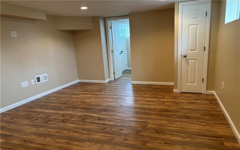 264 Hopwood Fairchance Rd, Uniontown, 15401, 3 Bedrooms Bedrooms, 6 Rooms Rooms,2 BathroomsBathrooms,Residential,For Sale,Hopwood Fairchance Rd,1769286