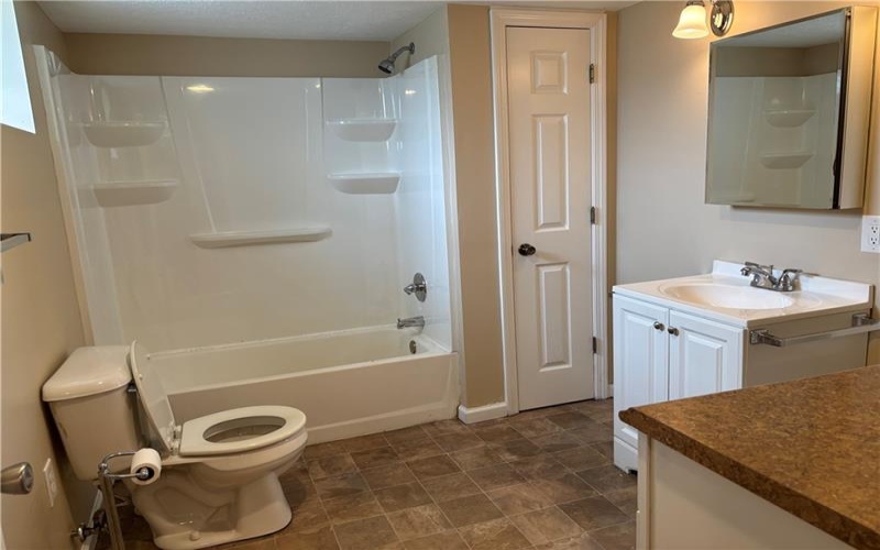 264 Hopwood Fairchance Rd, Uniontown, 15401, 3 Bedrooms Bedrooms, 6 Rooms Rooms,2 BathroomsBathrooms,Residential,For Sale,Hopwood Fairchance Rd,1769286