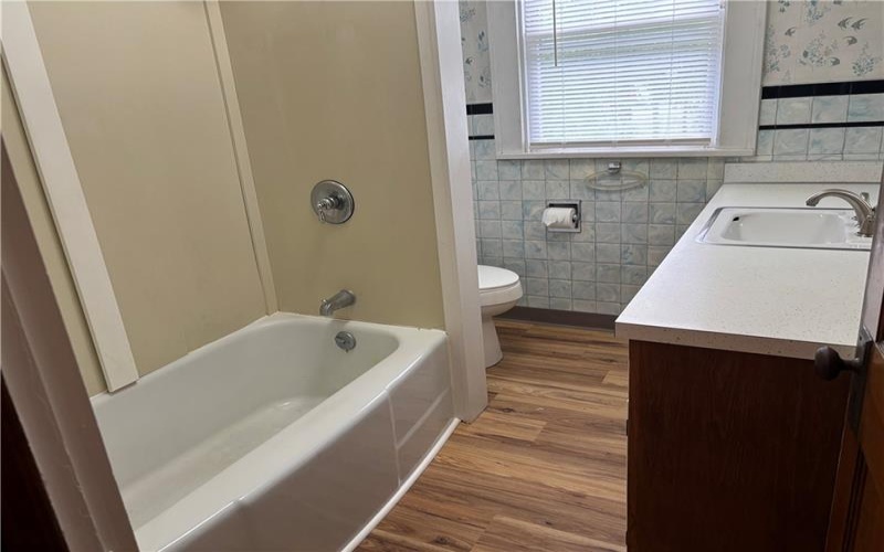 264 Hopwood Fairchance Rd, Uniontown, 15401, 3 Bedrooms Bedrooms, 6 Rooms Rooms,2 BathroomsBathrooms,Residential,For Sale,Hopwood Fairchance Rd,1769286