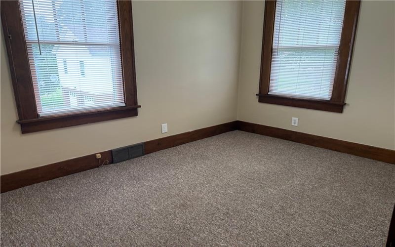 264 Hopwood Fairchance Rd, Uniontown, 15401, 3 Bedrooms Bedrooms, 6 Rooms Rooms,2 BathroomsBathrooms,Residential,For Sale,Hopwood Fairchance Rd,1769286