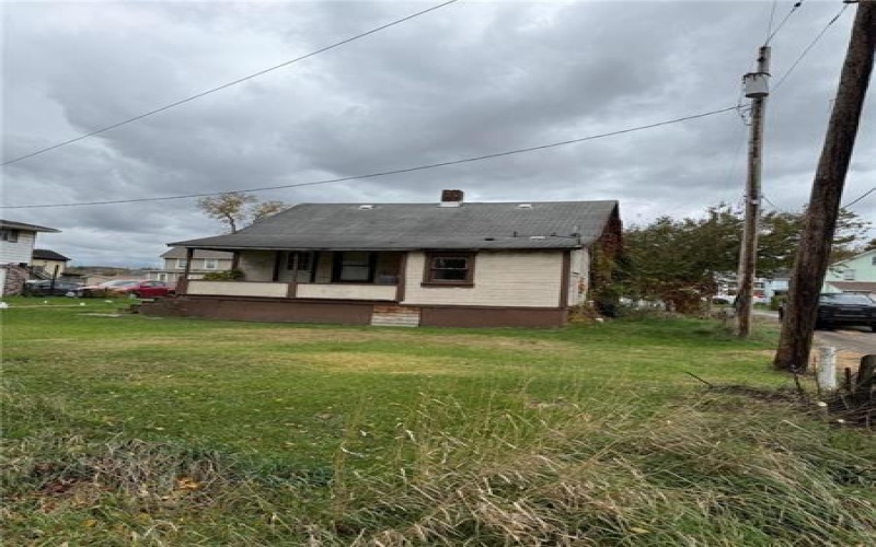 220 Jackson St, Houston, 15342, ,Commercial-industrial-business,For Sale,Jackson St,1747072