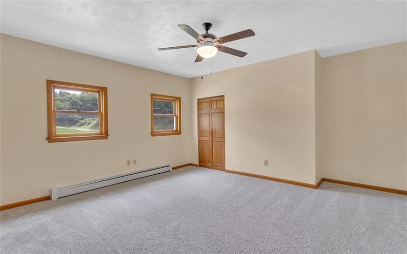 690 Lakeview Drive, Washington, 15301, 3 Bedrooms Bedrooms, 7 Rooms Rooms,2 BathroomsBathrooms,Residential,For Sale,Lakeview Drive,1768379