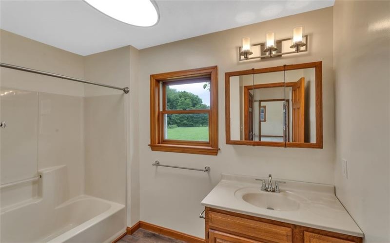 690 Lakeview Drive, Washington, 15301, 3 Bedrooms Bedrooms, 7 Rooms Rooms,2 BathroomsBathrooms,Residential,For Sale,Lakeview Drive,1768379
