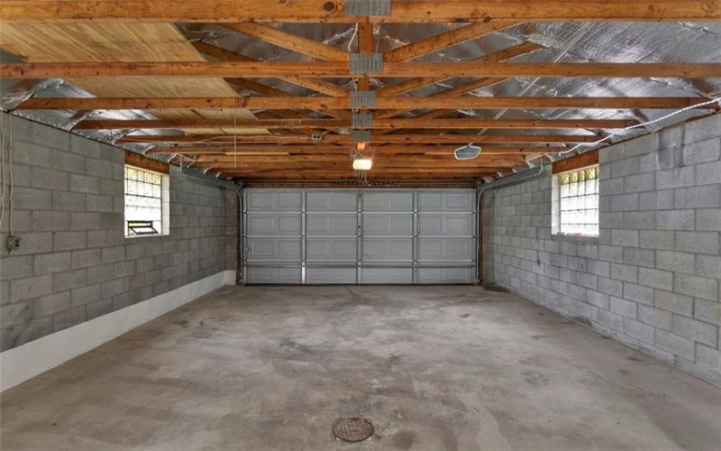 690 Lakeview Drive, Washington, 15301, 3 Bedrooms Bedrooms, 7 Rooms Rooms,2 BathroomsBathrooms,Residential,For Sale,Lakeview Drive,1768379
