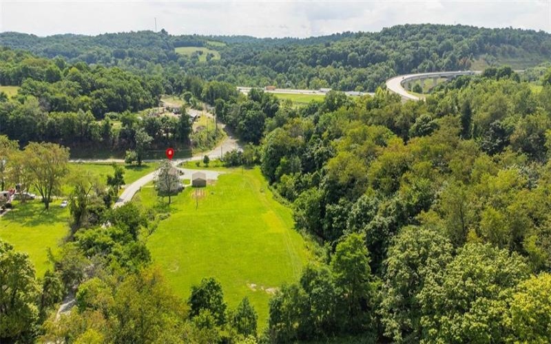 690 Lakeview Drive, Washington, 15301, 3 Bedrooms Bedrooms, 7 Rooms Rooms,2 BathroomsBathrooms,Residential,For Sale,Lakeview Drive,1768379