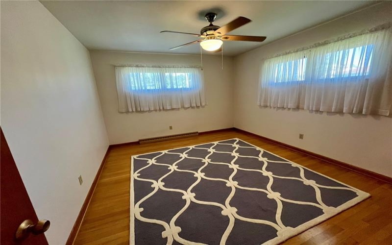 305 McClelland Rd, Canonsburg, 15317, 3 Bedrooms Bedrooms, 8 Rooms Rooms,1.1 BathroomsBathrooms,Residential,For Sale,McClelland Rd,1769093