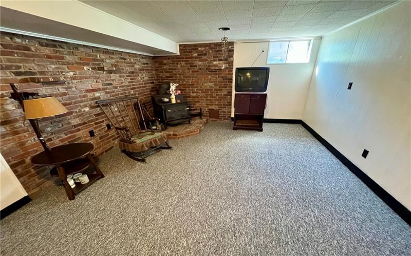 305 McClelland Rd, Canonsburg, 15317, 3 Bedrooms Bedrooms, 8 Rooms Rooms,1.1 BathroomsBathrooms,Residential,For Sale,McClelland Rd,1769093