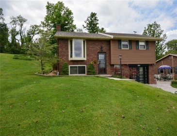 133 Baer Rd, Smock, 15480, 3 Bedrooms Bedrooms, ,1.1 BathroomsBathrooms,Residential,For Sale,Baer Rd,1769224
