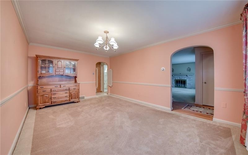 209 Glenview Drive, New Kensington, 15068, 3 Bedrooms Bedrooms, 9 Rooms Rooms,2.1 BathroomsBathrooms,Residential,For Sale,Glenview Drive,1769244