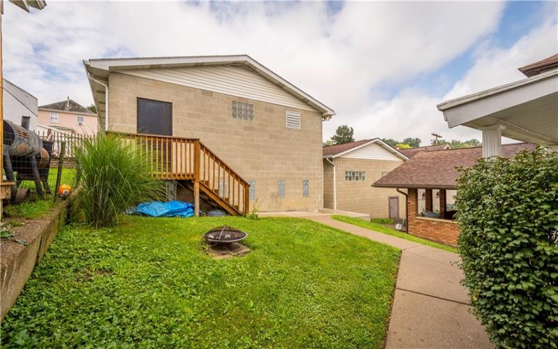 512 Center Ave, Charleroi, 15022, 2 Bedrooms Bedrooms, 5 Rooms Rooms,2 BathroomsBathrooms,Residential,For Sale,Center Ave,1769260