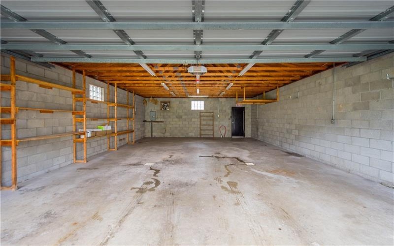 512 Center Ave, Charleroi, 15022, 2 Bedrooms Bedrooms, 5 Rooms Rooms,2 BathroomsBathrooms,Residential,For Sale,Center Ave,1769260