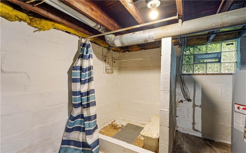 512 Center Ave, Charleroi, 15022, 2 Bedrooms Bedrooms, 5 Rooms Rooms,2 BathroomsBathrooms,Residential,For Sale,Center Ave,1769260