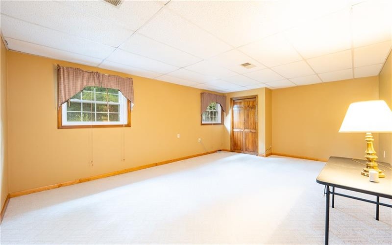 297 Gravel Hill Rd, Latrobe, 15650, 4 Bedrooms Bedrooms, ,2 BathroomsBathrooms,Residential,For Sale,Gravel Hill Rd,1769276