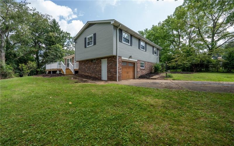 297 Gravel Hill Rd, Latrobe, 15650, 4 Bedrooms Bedrooms, ,2 BathroomsBathrooms,Residential,For Sale,Gravel Hill Rd,1769276