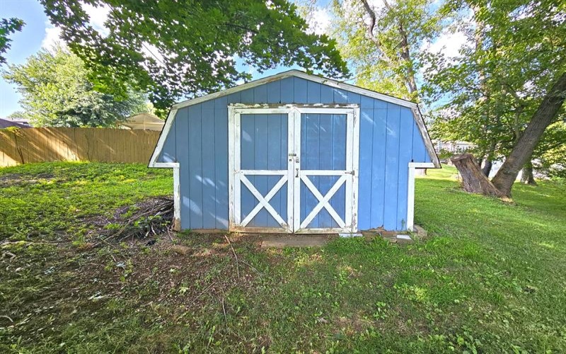 1443 Beau Street, Washington, 15301, 5 Bedrooms Bedrooms, 13 Rooms Rooms,2.1 BathroomsBathrooms,Residential,For Sale,Beau Street,1769277