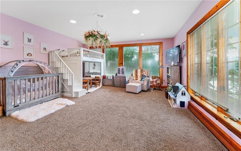 25 Deer Lake Trl, Chalk Hill, 15421, 2 Bedrooms Bedrooms, ,2 BathroomsBathrooms,Residential,For Sale,Deer Lake Trl,1769289