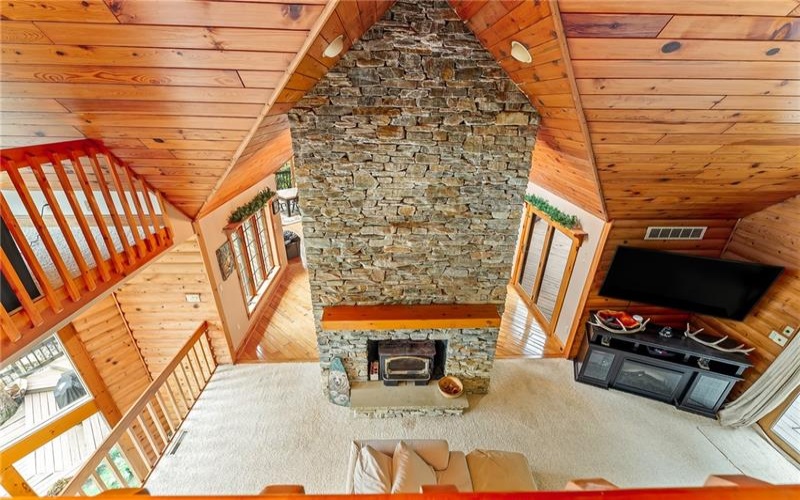 25 Deer Lake Trl, Chalk Hill, 15421, 2 Bedrooms Bedrooms, ,2 BathroomsBathrooms,Residential,For Sale,Deer Lake Trl,1769289
