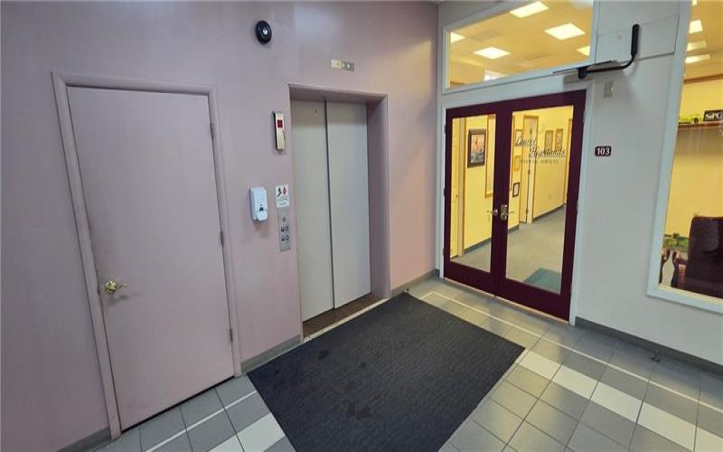 109 Main St, Somerset, 15501, ,Commercial-industrial-business,For Sale,Main St,1769304